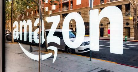Rekordowy zysk Amazona. Gigant e-commerce nie zwalnia