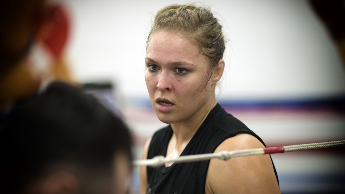 Glendale, CA - September 02:UFC Bantamweight Champion Ronda Rousey works with coach Edmond Tarverdyan at the Glendale Fighting Club in Glendale, CA.  Wednesday, September 2, 2015. Rousey (12-0 MMA, 6-0 UFC) will defend her title against Holly Holm (9-0 MMA, 2-0 UFC) as the main event of UFC 193, November 14 at Etihad Stadium in Melbourne, Victoria, Australia.  (Photo by Hans Gutknecht/MediaNews Group/Los Angeles Daily News via Getty Images)