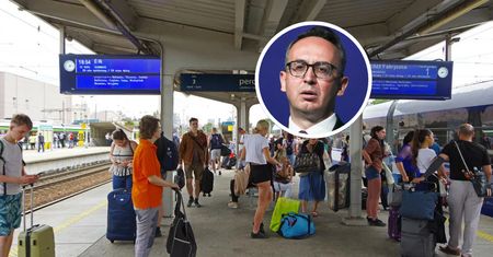 Ocenili podróż do Chorwacji. Minister: "Chcieli wysiąść i całować tory"