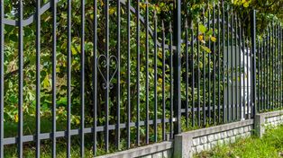 Zmiany w ogrodzeniach. Nowe przepisy od września 2026