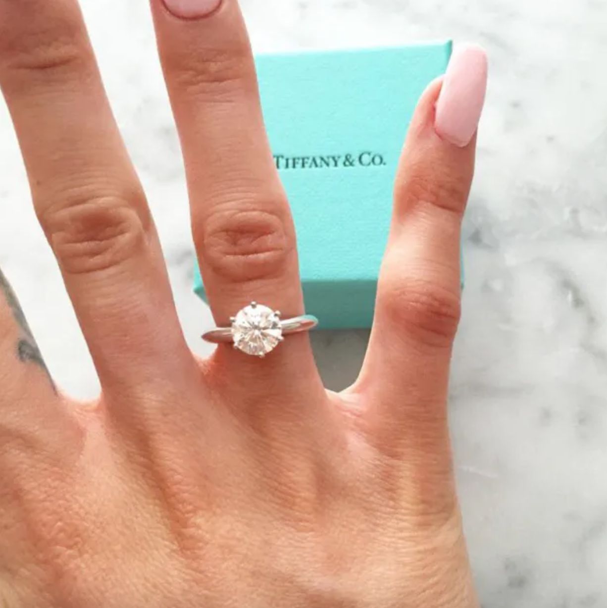 Pierścionek zaręczynowy Mariny Łuczenko