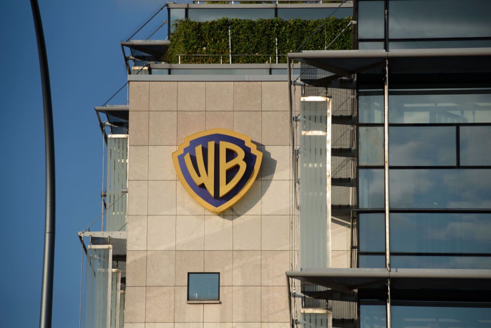 Przejęcie właściciela TVN na ostatniej prostej. Możliwe utrudnienia