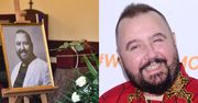 Pogrzeb Dariusza Gnatowskiego. Ksiądz wspomina zmarłego aktora: "Liczy się tylko i wyłącznie pokora, W MORDĘ JEŻA!"
