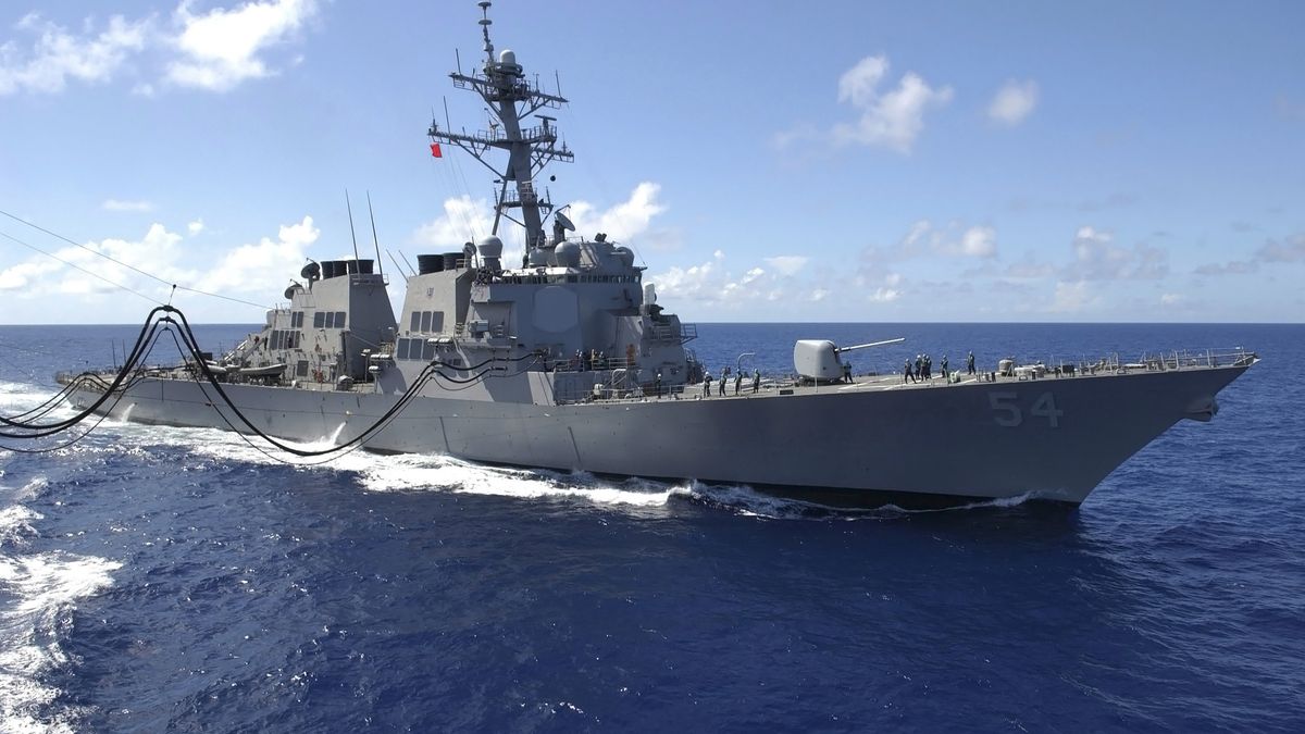 USS Curtis Wilbur przepłynął przez Cieśninę Tajwańską. Chiny niezadowolone