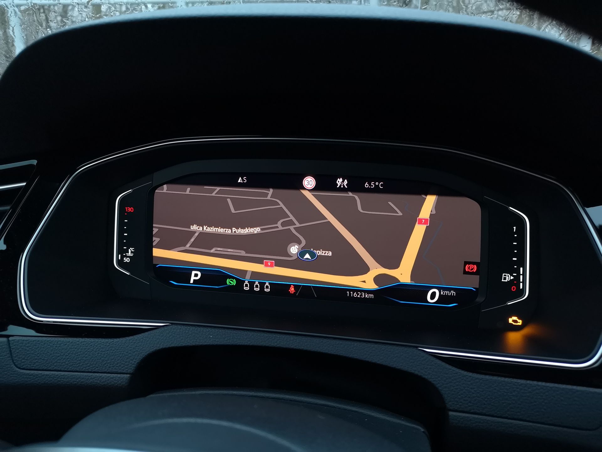 Volkswagen Passat Variant: Kamery 3D i 360 stopni oraz system audio Dynaudio 5