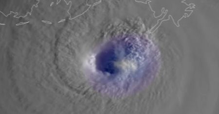Oko huraganu Ida. Satelity w USA zarejestrowały przerażający moment uderzenia żywiołu