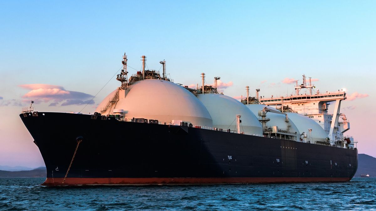 LNG carrier at sunset on the roads.Far East of Russia. East (Japan) Sea.Vladimir Serebrianskiyboat, business, butane, cargo, carrier, clean, commercial, crude, cryogenic, energy, environment, evening, fuel, gas, industry, international, light, liquefied, lng, methane, natural, ocean, power, propane, sea, ship, shipping, sunset, tank, tanker, trade, transport, transportation, travel, vessel, boat, business, butane, cargo, carrier, clean, commercial, crude, cryogenic, energy, environment, evening, fuel, gas, industry, international, light, liquefied, lng, methane, natural, ocean, power, propane, sea, ship, shipping, sunset, tank, tanker, trade, transport, transportation, travel, vessel