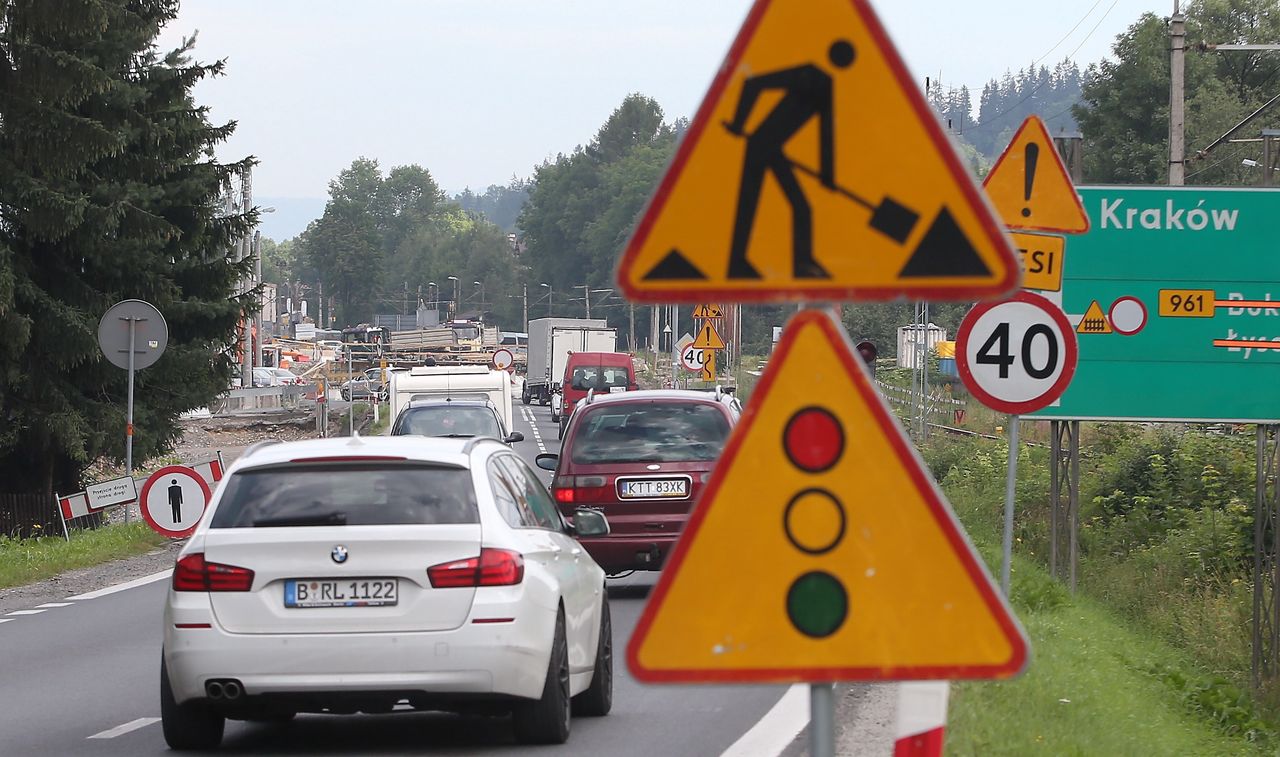 Małopolskie. Od poniedziałku duże utrudnienia na Zakopiance
