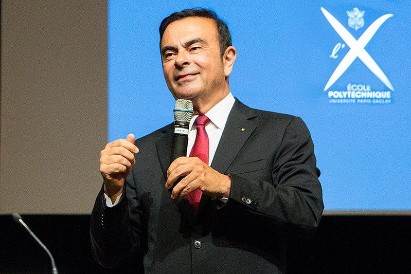 Chciał odszkodowania, musi zapłacić 5 mln euro. Ghosn przegrał w sądzie z Nissanem i Mitsubishi