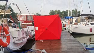 Tragiczny wypadek na przystani w gminie Mikołajki. Nie żyje 48-latek