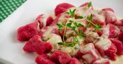 Buraczane kopytka. Zachwycają smakiem i wyglądem
