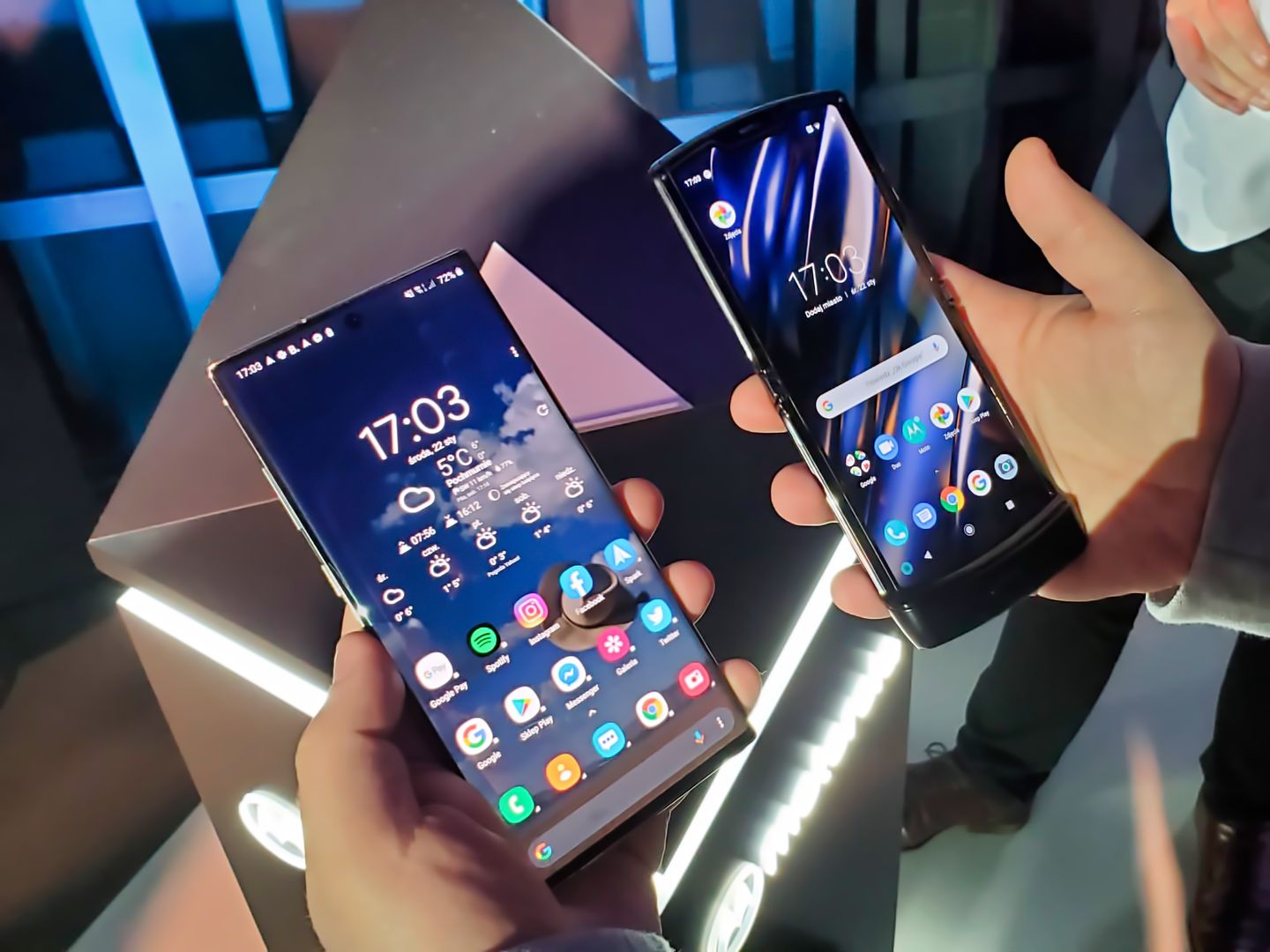 Samsung Galaxy Note10+ i Motorola razr