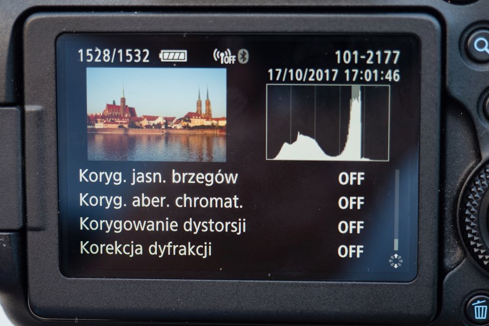 Canon EOS 6D Mark II - test następcy popopularnej pełnoklatkowej lustrzanki 21