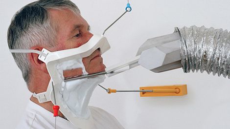 Telefon z... golarką! 1