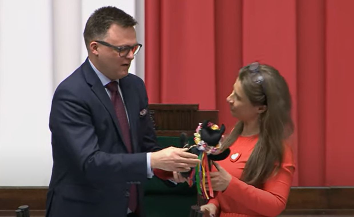 Przyszła do Hołowni. Pojawiły się krzyki z sali. "Kto to powiedział?"