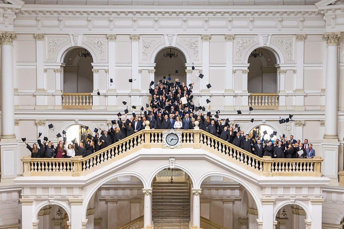 Politechnika Warszawska szuka agencji PR. Tyle może wynosić maksymalna prowizja