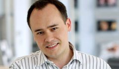 Szymon Horaczuk innovation &amp; business development directorem w 4Frame