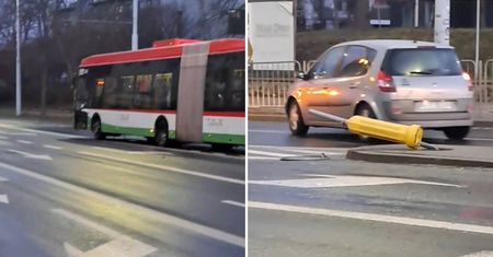 Lód na ulicach i chodnikach w Lublinie. Trolejbus wpadł w poślizg i skasował słupek przeszkodowy