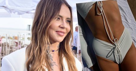 Maja Sablewska w białym bikini. Odsłoniła idealnie płaski brzuch. "Szczęśliwa ja"