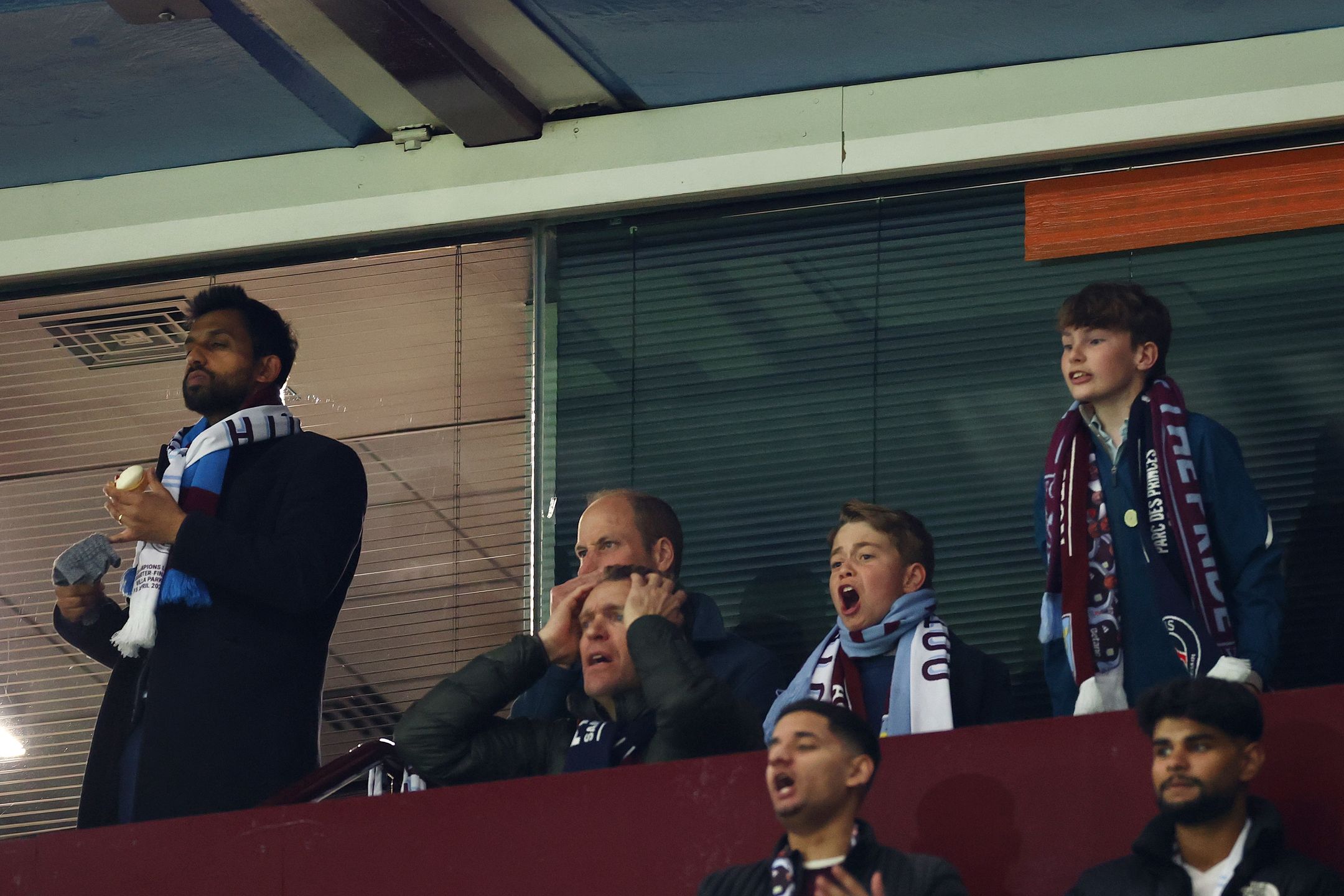 Royalsi na trybunach