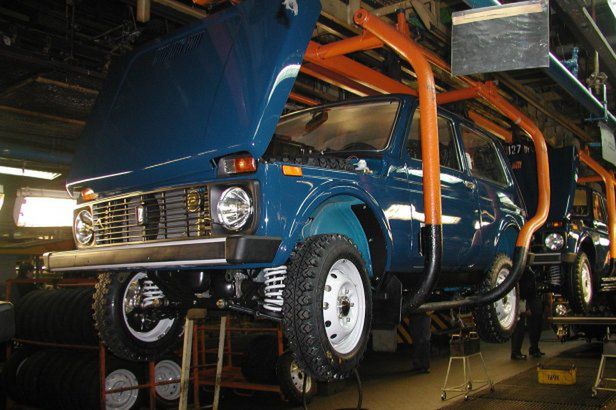 Renault-Nissan przejmie kontrolę nad AwtoWaz