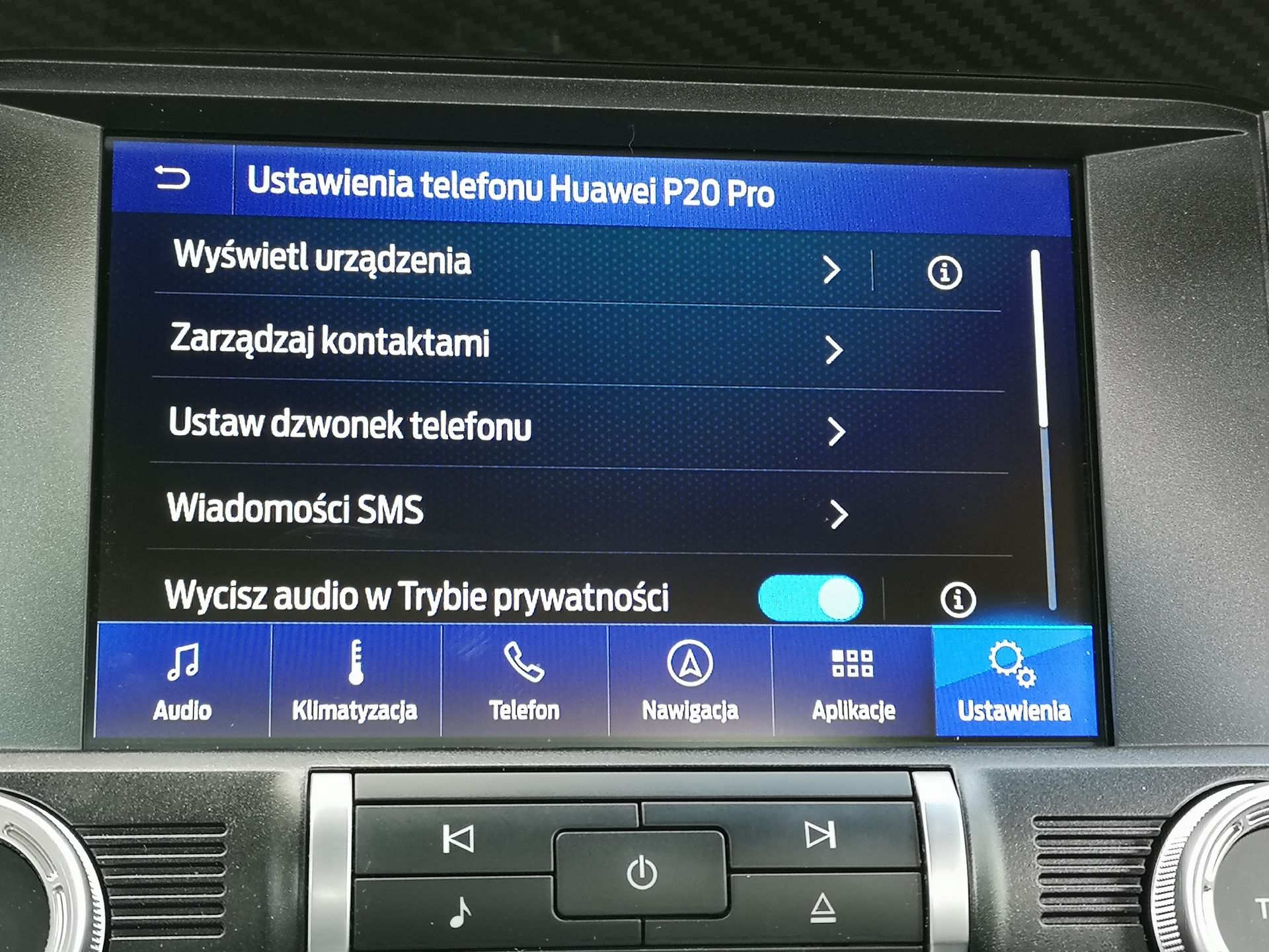 Ford Mustang GT: Działanie systemu SYNC 3, aplikacji FordPass oraz audio B&O 8