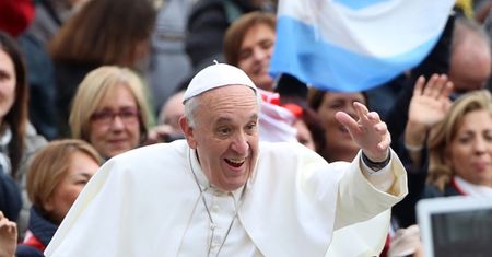 Niewielu wie to o papieżu Franciszku. Pytanie 2 to 90 proc. złych odp.