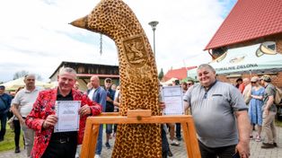 Największą tabakiera na świecie. Do tego działa
