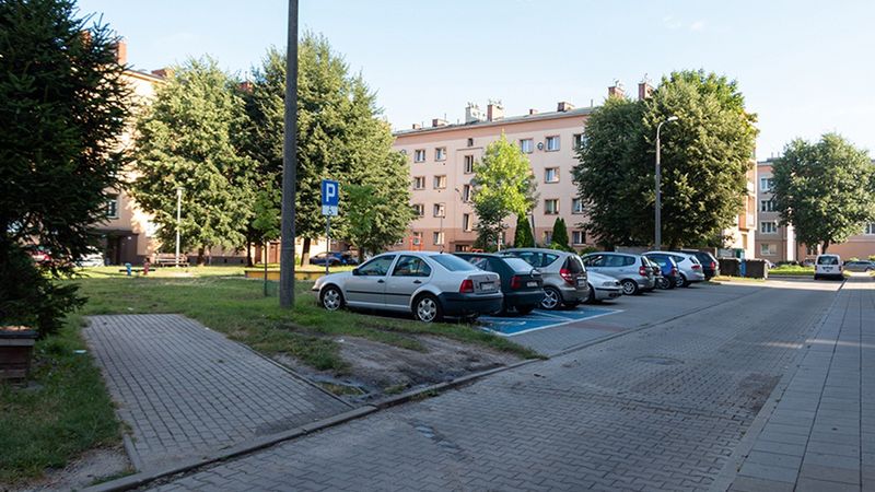 Pyskowice. Plac u zbiegu ulic Kochanowskiego 6 i Paderewskiego przejdzie renowację.