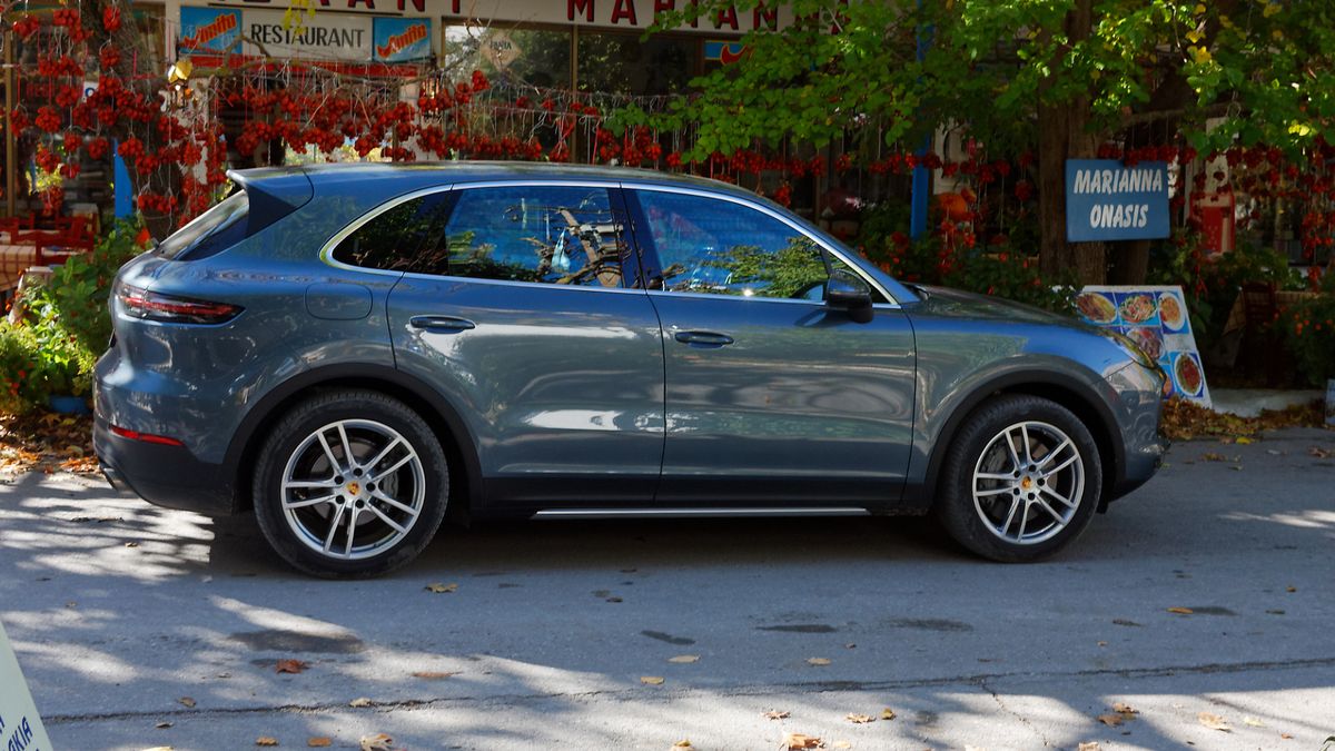 SUV-y zastępują dziś limuzyny, a nawet samochody sportowe