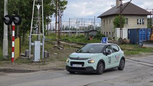 Zamkną przejazd kolejowy na Roosevelta w Piotrkowie Trybunalskim. Utrudnienia potrwają trzy tygodnie. Kierowcy nie będą zadowoleni