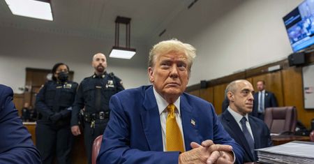 Trump z delikatną przewagą w sondażach. Pojawia się jednak trzeci gracz