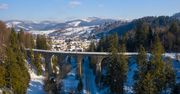 Beskidy: Zimowa przygoda, która poprawia dzieciom nastrój w górach