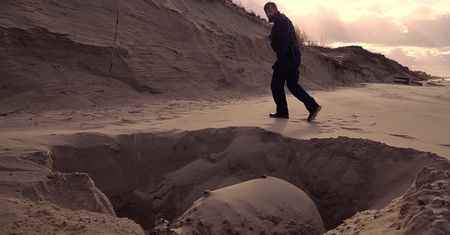 Ewakuacja plaży przy granicy z Rosją. Zabezpieczono 600-kilogramową minę