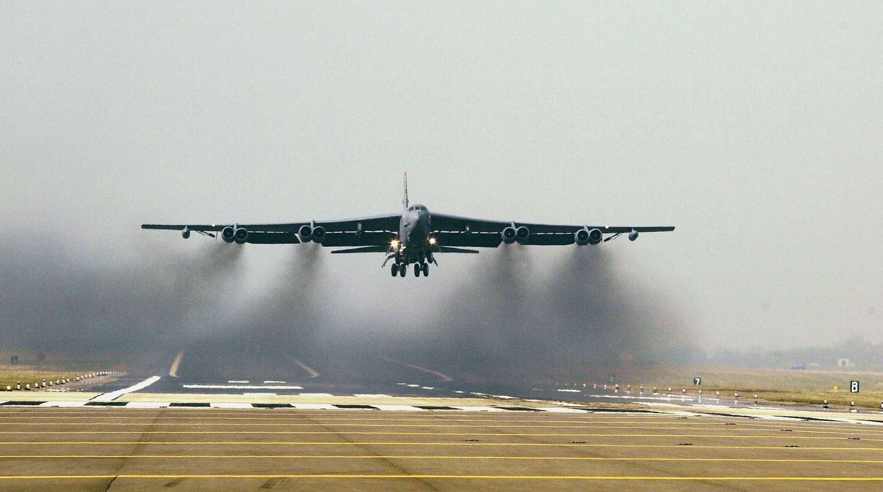 B-52 nad Polską. Być może przeleciał nad twoim dachem