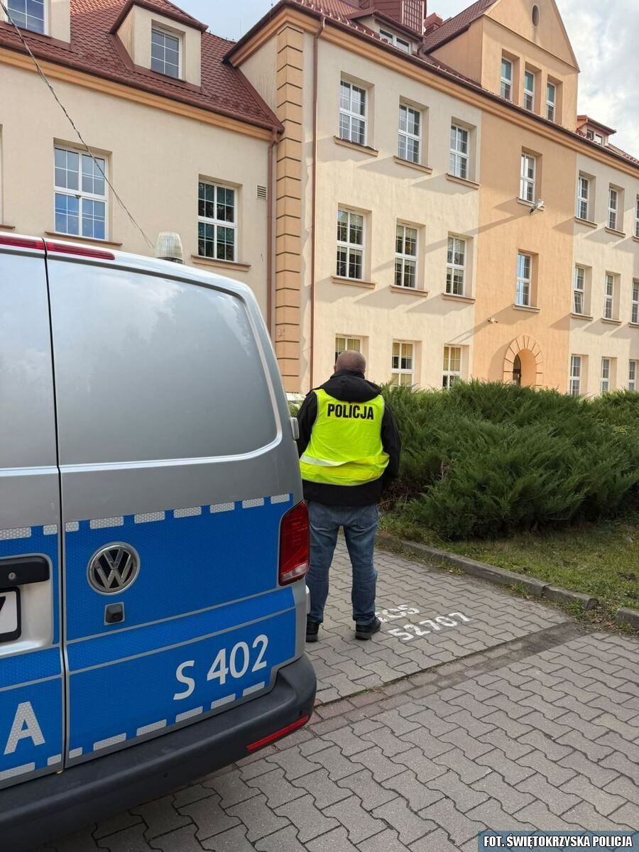 Policjanci podczas służby