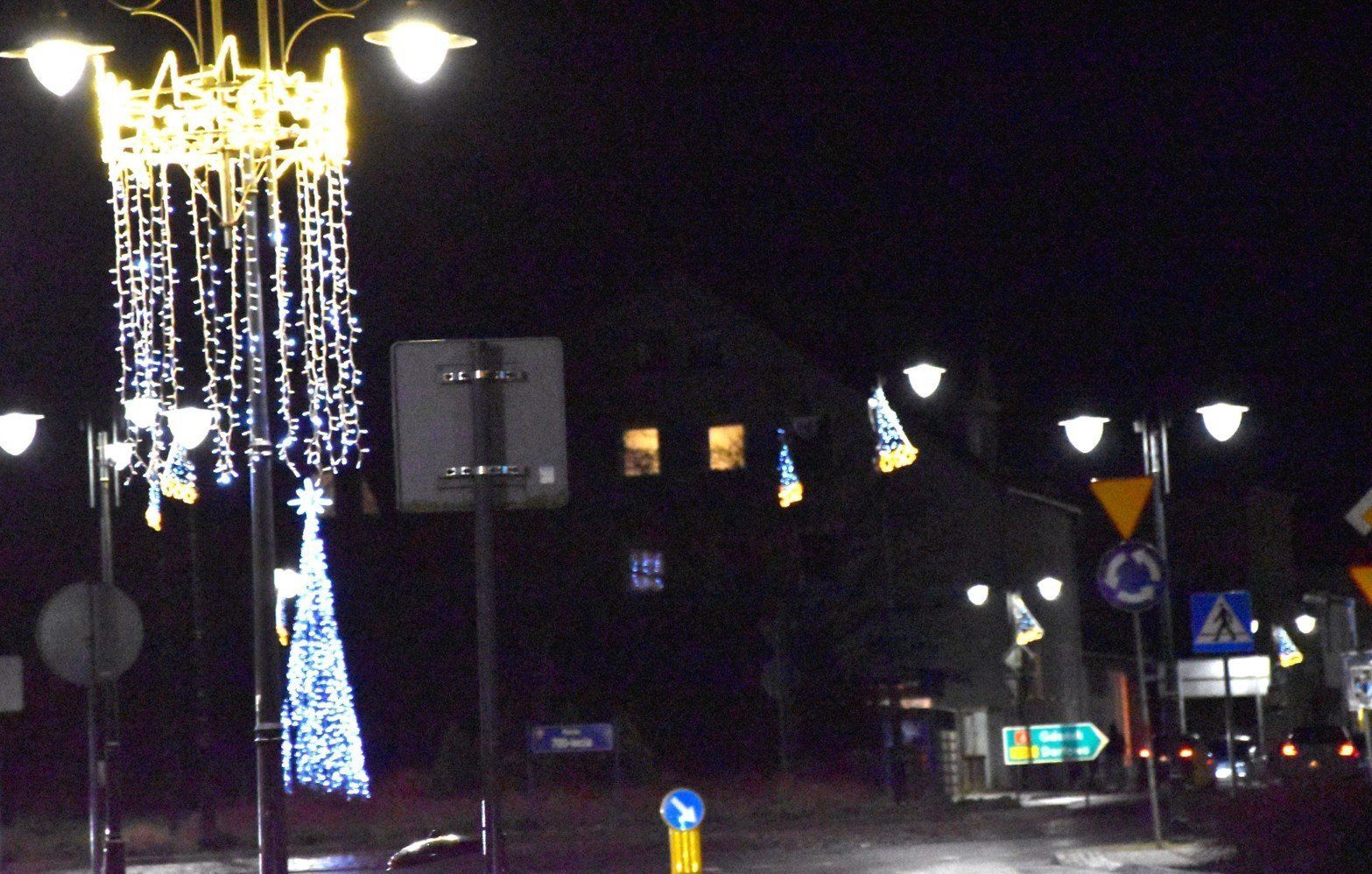 Świąteczne iluminacje w Sławnie