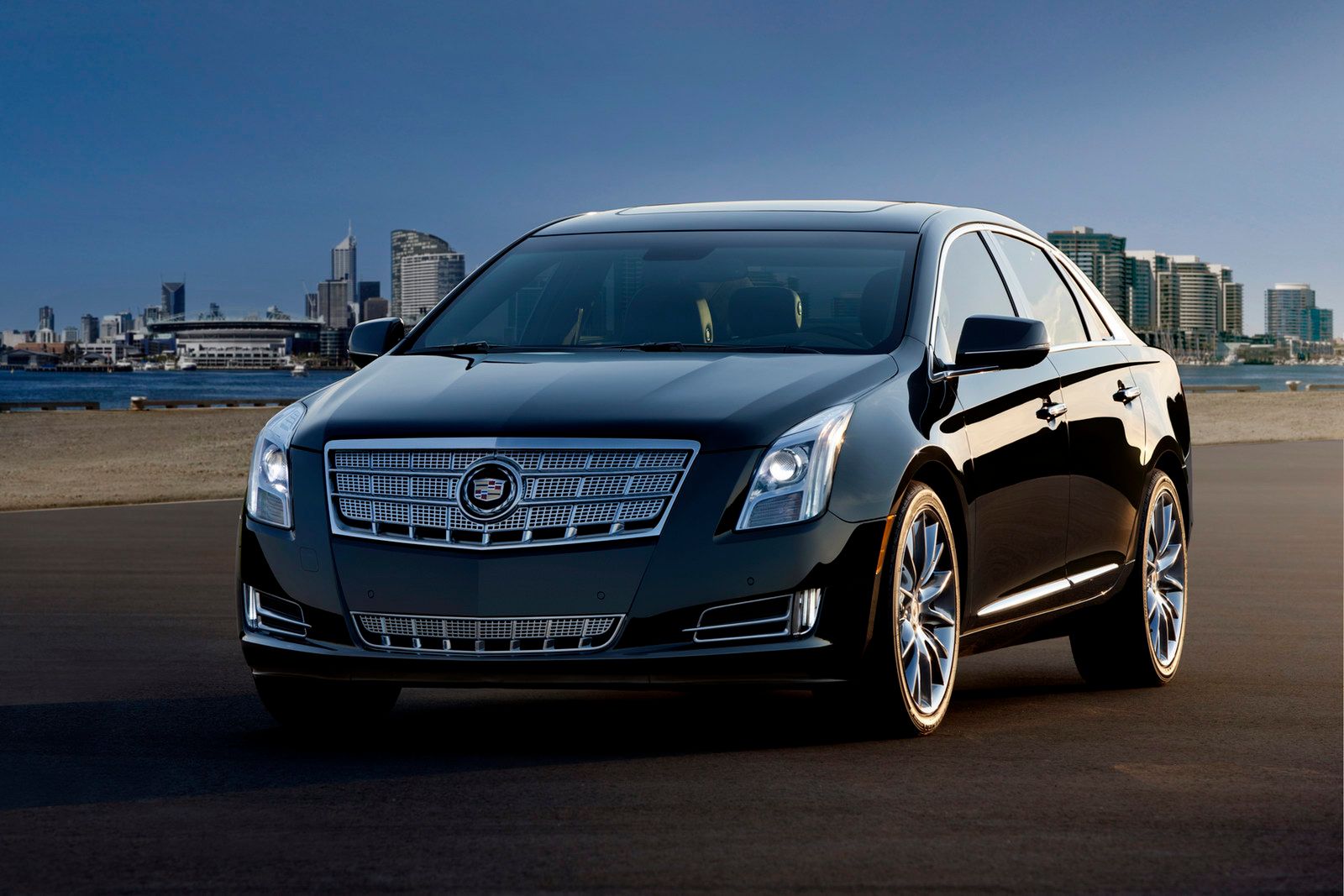 Cadillac XTS 2013