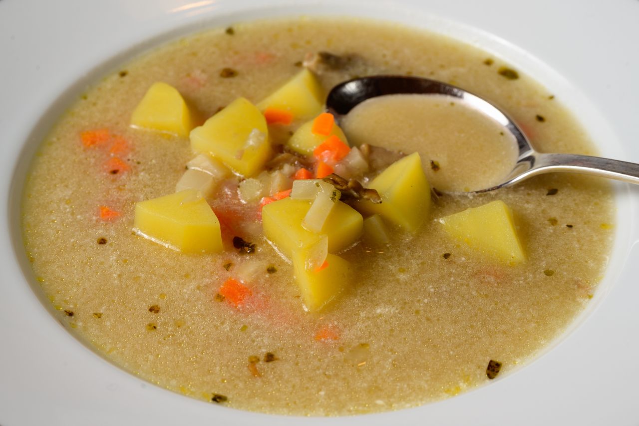 Taką zupę gotują dla dzieci w żłobku. Idealna po świętach dla relaksu żołądka