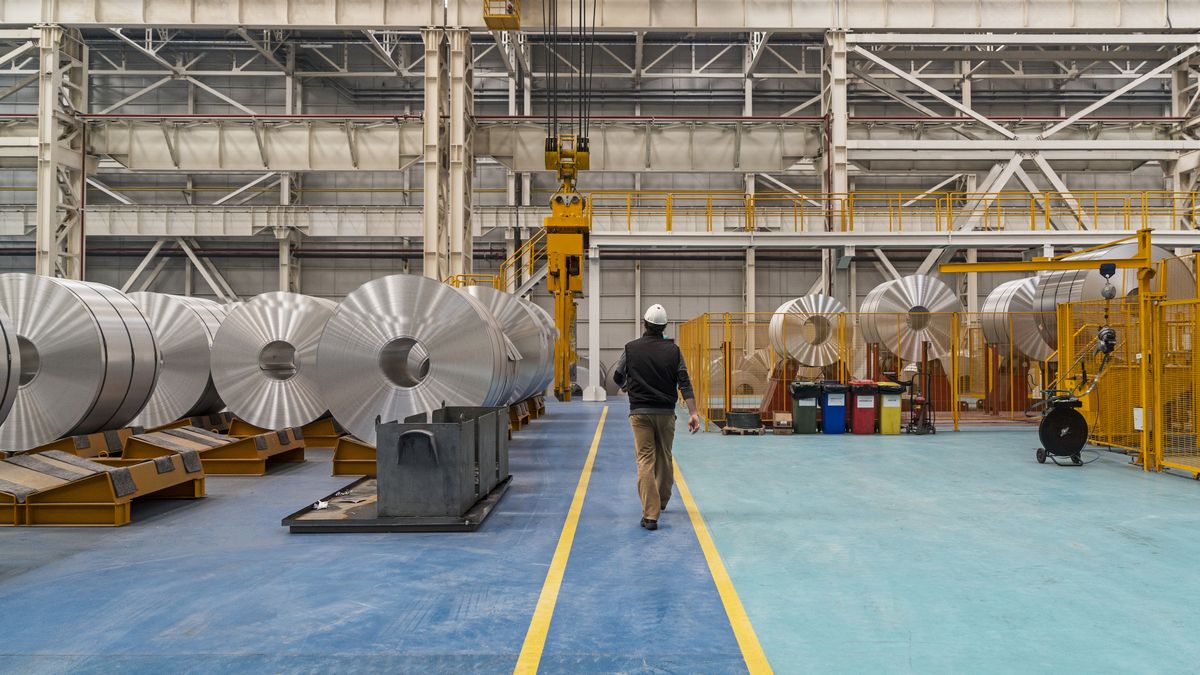 Aluminium processing plant
Large aluminum steel rolls in the factory. Also you can see the overhead crane and a worker walking. Image taken in daylight with a Sony A7Rii (42 megapixels) and developed from raw.. This pictures were taken in Asas Aluminium Factory in Turkey with a special permission together with property release.
Ozgur Donmaz
Aluminum, Factory, Manufacturing, Metal Industry, Occupation