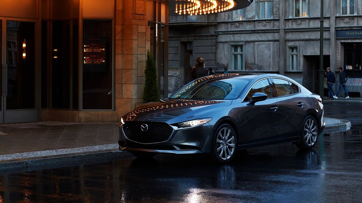 Nowa Mazda 3 będzie oferowana z silnikiem Skyactiv-X