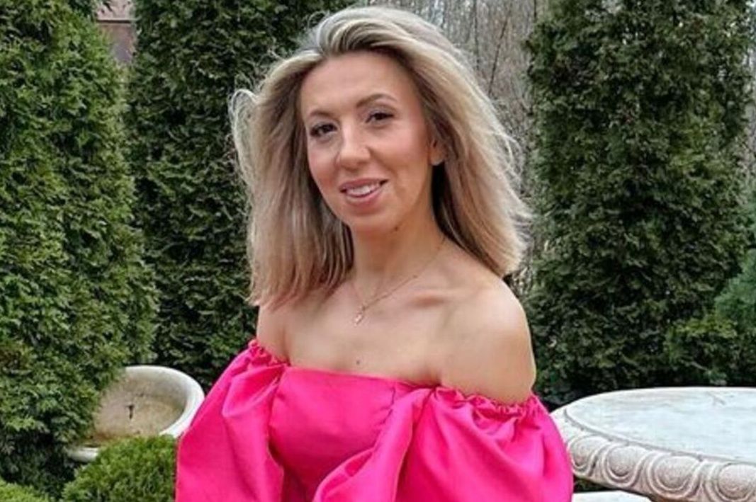 Małgorzata Borysewicz w sukience mini