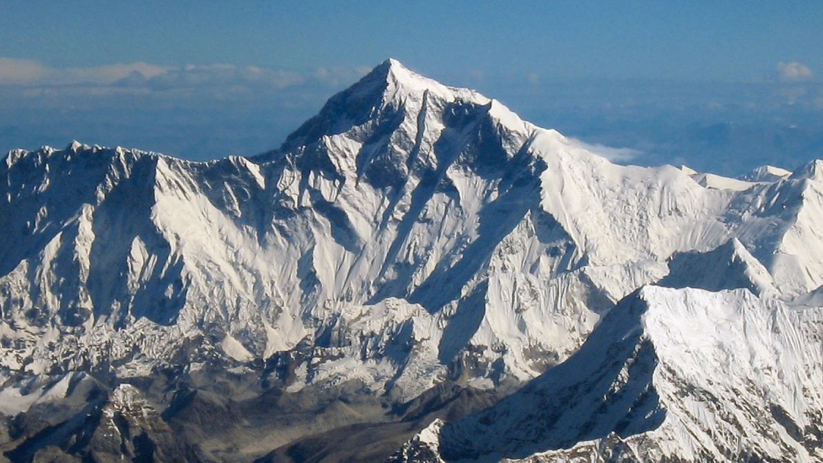 Odkrycie na Mount Everest. Znaleźli ciała