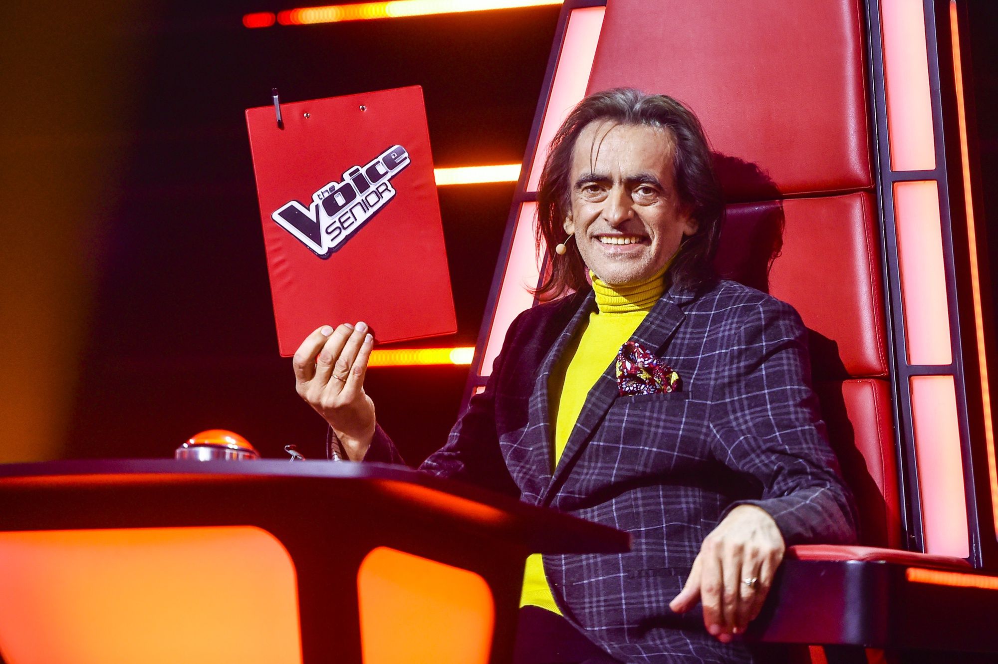Witold Paszt na planie programu "The Voice Senior"
