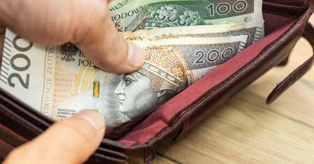 Jak chronić oszczędności w obliczu wojny? Oto porady ekspertów