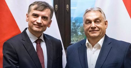 Politycy PiS ruszyli na Węgry. Jadą wesprzeć Orbana i spotkać się z Ziobrą