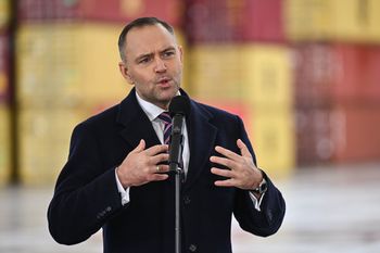 Partia prezydencka pod patronatem Nawrockiego? Polacy zabrali głos