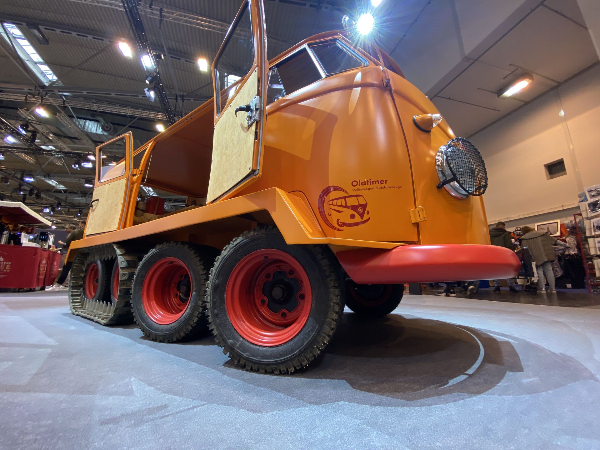 Volkswagen T1 KK Raupenfuchs (1962/68 r.), Techno-Classica Essen