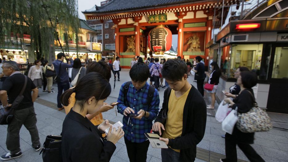 Japonia. Zmuszali ją do farbowania włosów. Poszła do sądu