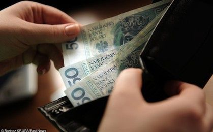 Sejmowa komisja przyjęła poprawki do projektu ustawy dot. potrąceń z rent i emerytur